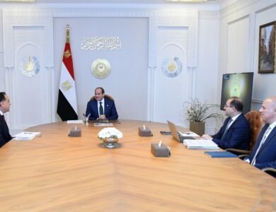 الرئيس السيسي يوجه بإعلان حزمة حماية اجتماعية قبل رمضان وعيد الفطر