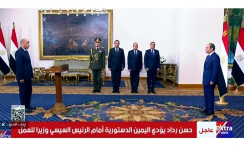 بالاسماء الوزراء الجدد يؤدون اليمين الدستورية أمام الرئيس السيسي بمصر الجديدة - فيديو