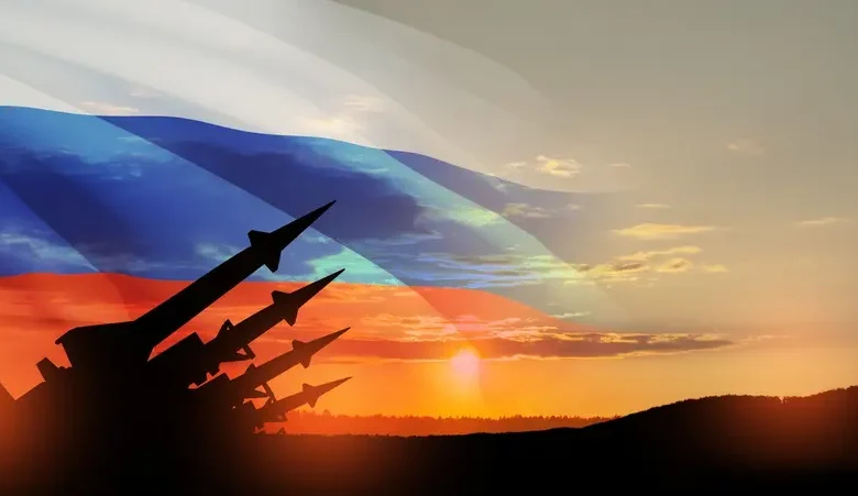 روسيا تحذر من مخاطر الصدام النووي وتتهم أوكرانيا بمحاولة الحصول على أسلحة نووية