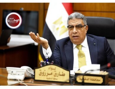 محافظ الدقهلية يعقد اجتماعًا موسعًا مع رؤساء المراكز والمدن والأحياء لوضع ضوابط العمل وتحديد أولويات المرحلة المقبلة