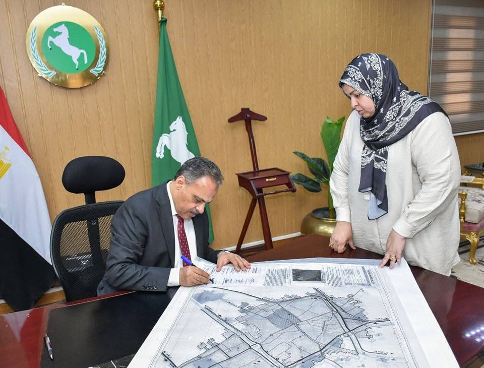 محافظ الشرقية يعتمد مخططات 120 قرية و970 عزبة خلال 2025-2026