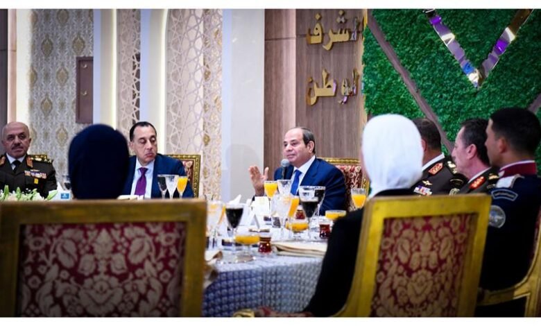 الرئيس السيسي يؤكد من الأكاديمية العسكرية أن بناء الإنسان أساس قوة الدولة المصرية