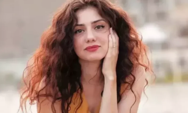 أولى جلسات محاكمة جيهان الشماشرجى و4 آخرين بتهمة السرقة بالإكراه في قصر النيل