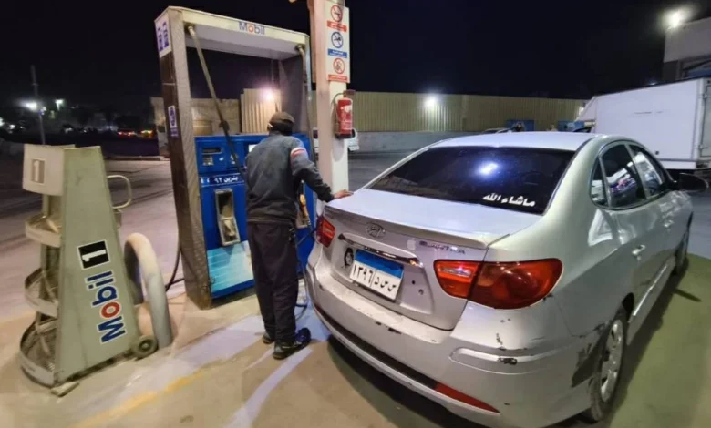 «البترول» تعلن رسميًا زيادة أسعار الوقود وغاز السيارات.. القائمة الكاملة بعد التعديل