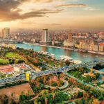 الحكومة المصرية تعلن تطبق العمل عن بُعد يوماً أسبوعياً لمدة شهر مع استثناء بعض الفئات