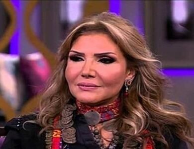 الفنانة نادية مصطفى تدعو لمراعاة العمالة الليلية في قرارات إغلاق المحال