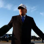 ترامب يؤكد استمرار الحرب على إيران ويهدد بضرب البنية النفطية في خرج