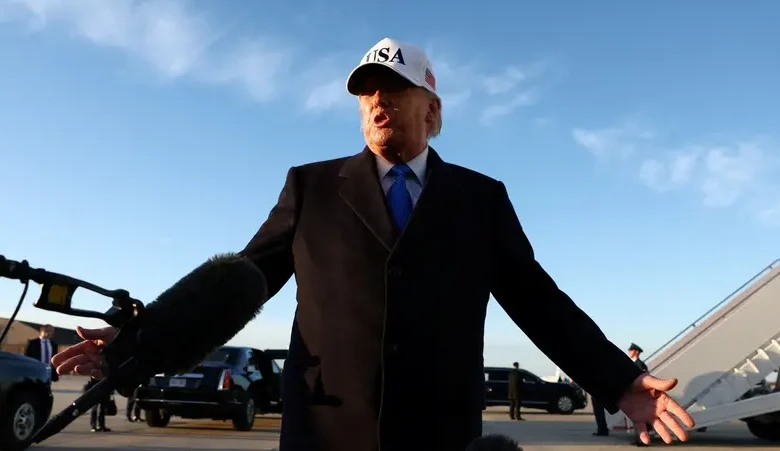 ترامب يؤكد استمرار الحرب على إيران ويهدد بضرب البنية النفطية في خرج