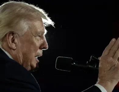 ترامب يسعى لإنهاء الحرب مع إيران سريعاً وسط تصعيد عسكري متزايد