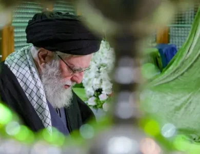 ترامب يعلن مقتل خامنئي وإيران تنفي والجدل يتصاعد إقليمياً