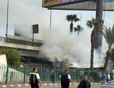 حريق ضخم يضرب موقف عبدالمنعم رياض ويصيب وسط القاهرة بحالة ذعر
