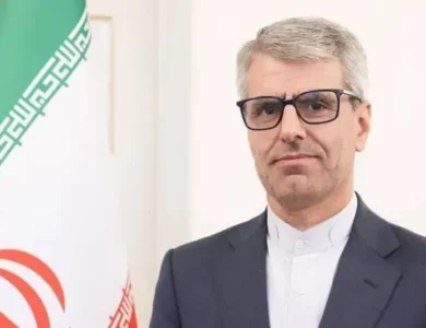 خارجية إيران نضرب الأهداف العسكرية الأمريكية فقط بدقة ونمد يد الصداقة