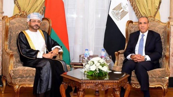 عبد العاطي يبحث مع نظيره العماني مستجدات التصعيد وسبل خفض التوتر