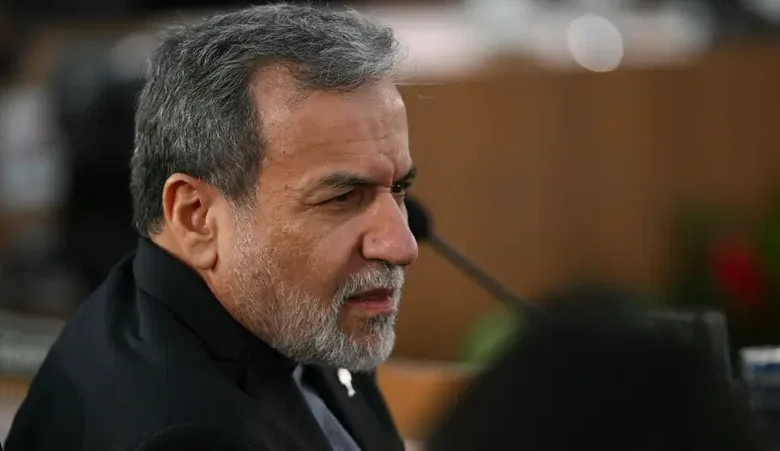 عراقجي إيران لا ترى سببًا للتفاوض مع أمريكا تحت النار