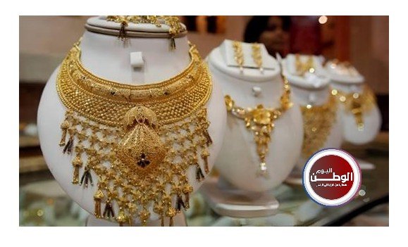 عيار 21 يسجل 6800 جنيهاً.. الذهب يهبط عالمياً والمحلي يترقب مزيداً من التحركات