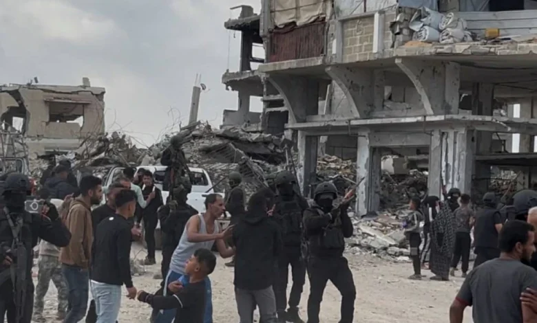 اشتباكات عنيفة بين حماس وميليشيا مدعومة إسرائيليًا شرق خان يونس