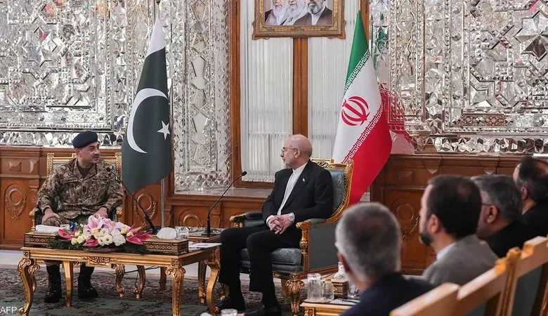 باكستان تتحرك دبلوماسياً لإحياء مفاوضات واشنطن وطهران وسط توتر هرمز