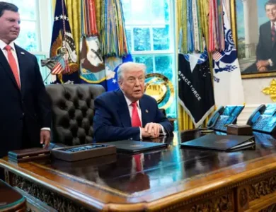 ترامب يدرس خيارات عسكرية جديدة ضد إيران لكسر الجمود النووي