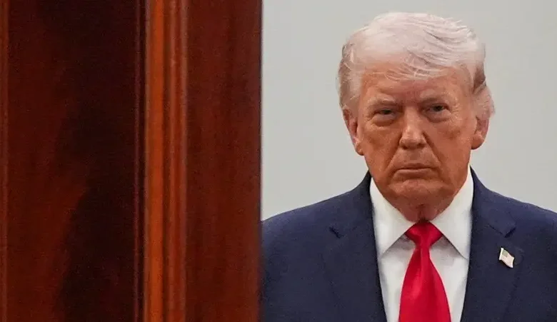 ترامب يعلن محادثات مباشرة مع إيران وتهديدات اقتصادية صارمة قريباً جداً