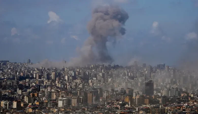 غارات إسرائيلية عنيفة تهز بيروت وتسقط مئات القتلى والجرحى وسط ذعر