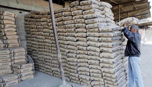 قفزة أسعار الأسمنت والطوب تهدد سوق العقارات وترفع تكلفة الشقق السكنية