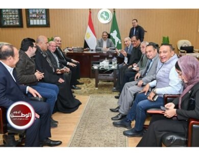 محافظ الشرقية يؤكد تكامل النواب والشيوخ لتحقيق تنمية حقيقية وخدمات أفضل للمواطنين