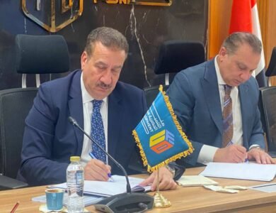 محافظ بورسعيد ورئيس صندوق التنمية الحضرية يوقعان مذكرة تفاهم لتعزيز التنمية العمرانية