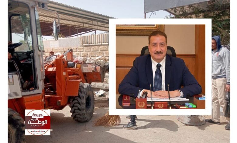 محافظ بورسعيد يوجة بمواصل الحملاته المكثفة لفرض الانضباط ويغلق منشآت مخالفة في الأحياء