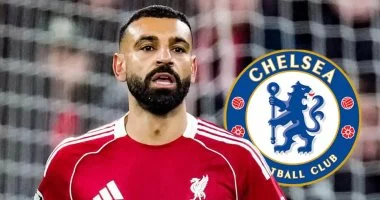 أسطورة فرنسا يفاجئ تشيلسي بطلب مثير بشأن عودة محمد صلاح