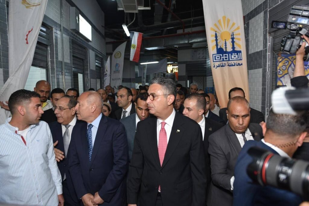 افتتاح معرض أهلاً بالعيد بحدائق القبة لتوفير السلع المخفضة للمواطنين بمصر