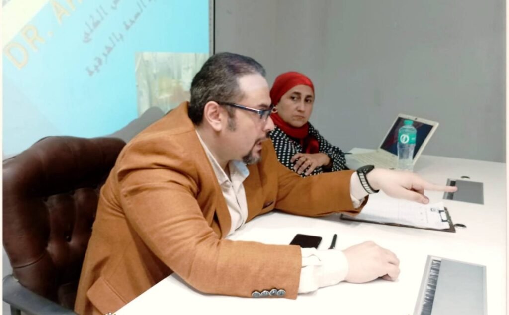 أحمد البيلي وكيل وزارة الصحة بالشرقية يلقي محاضرة عن فصل البلازما لإنقاذ المرضى