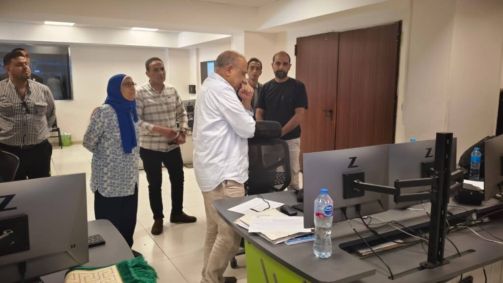 الدكتور محمود عصمت،