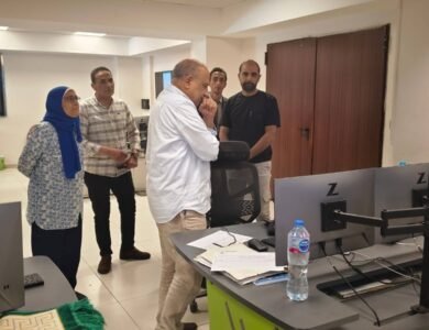 الدكتور محمود عصمت،