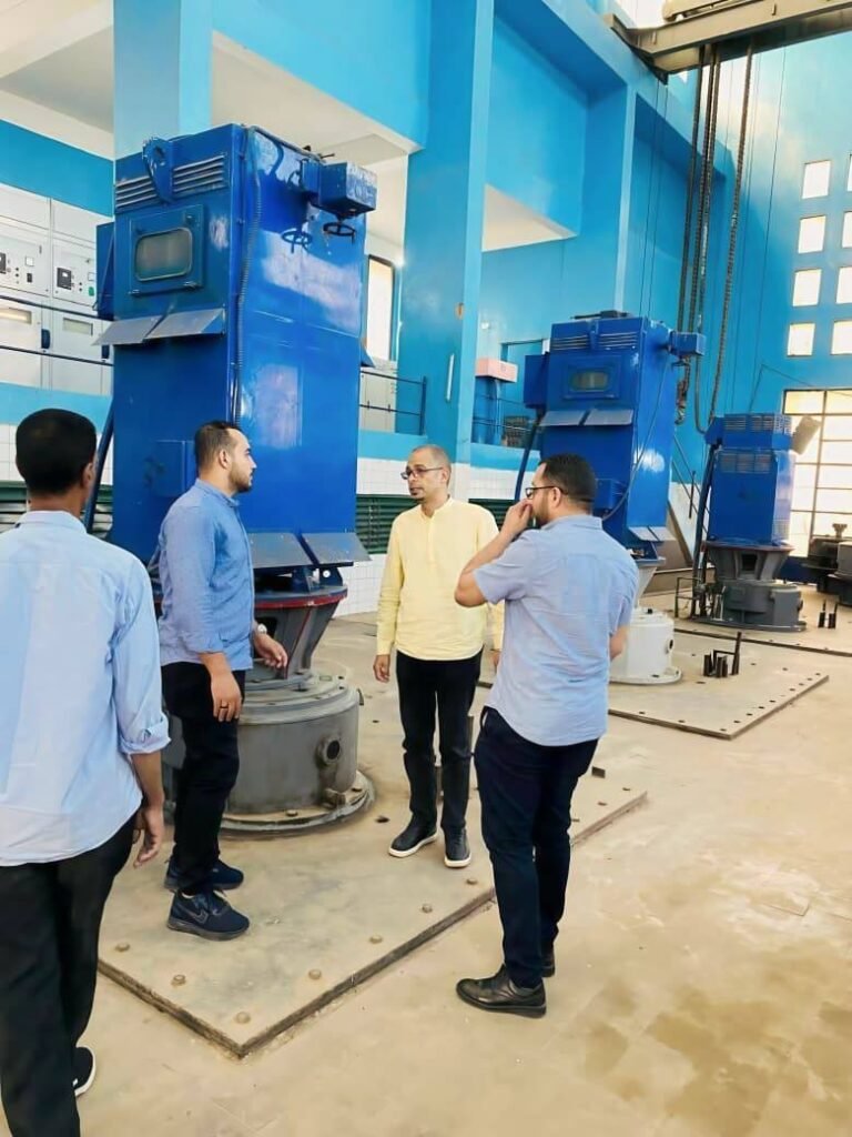 وزير الري يتابع محطات رفع المياه ويؤكد انتظام التشغيل خلال العيد