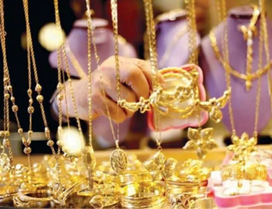 استقرار أسعار الذهب اليوم الخميس 7 مايو في مصر وعيار 21 يسجل 6990 جنيهًا