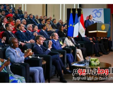 السيسي ونظيرة الفرنسي يفتتحان مقر جامعة سنجور الجديد