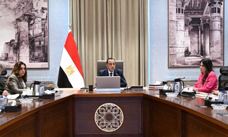 مدبولي يوجه بتبسيط إجراءات التصالح وإنهاء ملف مخالفات البناء سريعًا