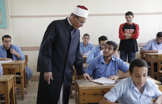 انطلاق امتحانات الثانوية الأزهرية للقسم العلمي وسط إجراءات مشددة وتنظيم محكم