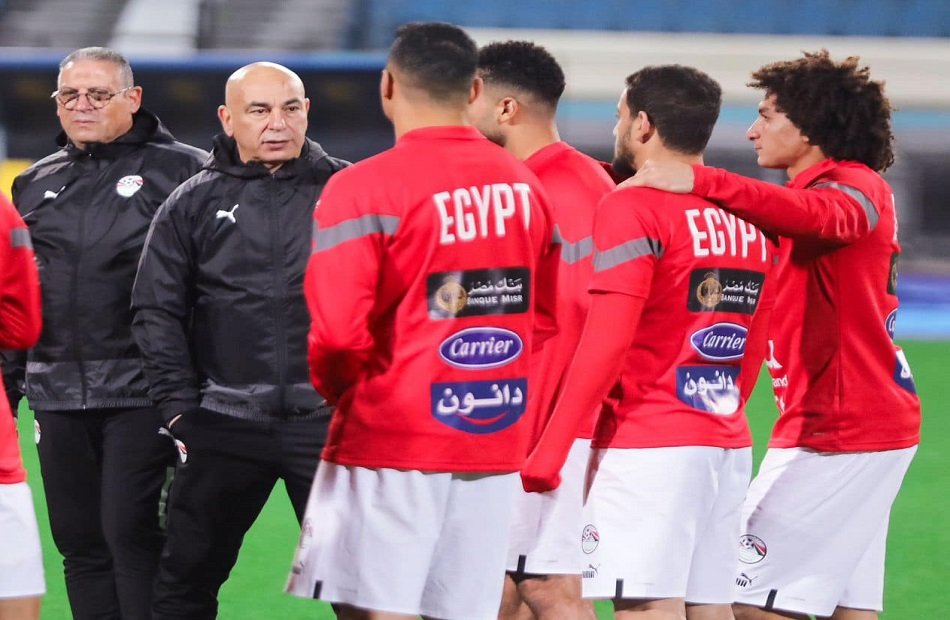 تغييرات محدودة في تشكيل الفراعنة أمام نيوزيلندا.. وحسام حسن يشدد التركيز