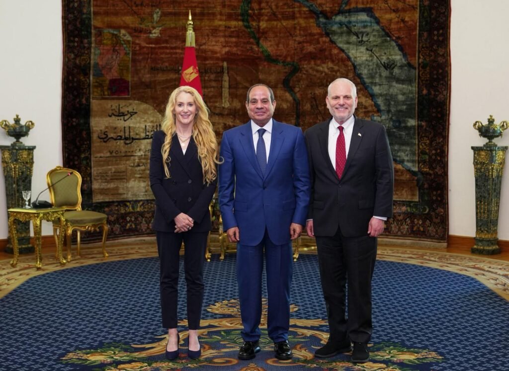 السيسي يؤكد أهمية السلام الإقليمي خلال لقائه وفد المنظمات اليهودية الأمريكية