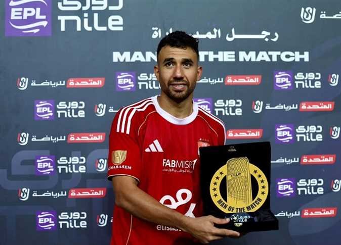 الأهلي ينتظر عروضًا خليجية جديدة لحسم مستقبل تريزيجيه خلال الميركاتو الصيفي الحالي