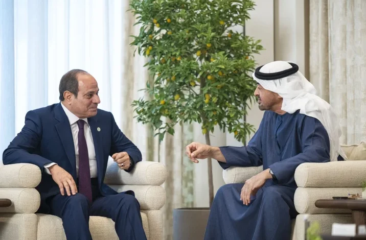 السيسي ومحمد بن زايد يبحثان تعزيز التعاون وتطورات القضايا الإقليمية المشتركة