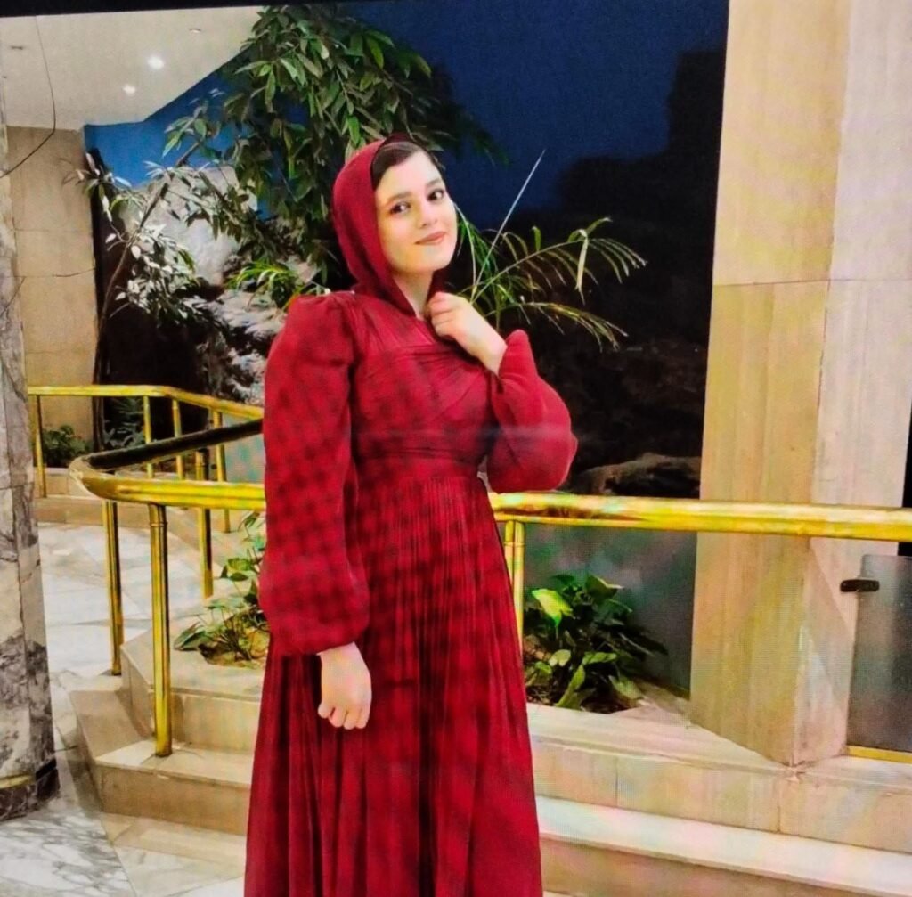 الطالبة جنى هاني إبراهيم عبدالرحمن