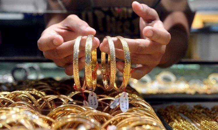 تراجع سعر الذهب عيار 18 اليوم بمصر والجرام يسجل 4945 جنيهًا بمحلات الصاغة