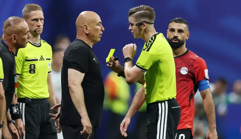 الجارديان تكشف كواليس الظلم التحكيمي الذي أطاح بمنتخب مصر من المونديال 2026