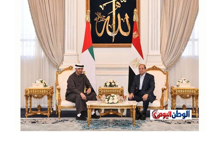 مراسم استقبال الرئيس السيسي لرئيس الإمارات بمطار العلمين تؤكد قوة العلاقات الأخوية والتنسيق المشترك المستمر