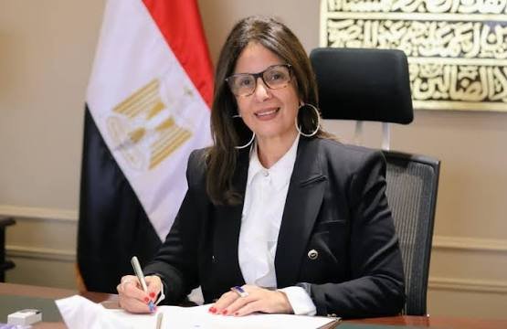 الدكتورة جيهان زكي، وزيرة الثقافة السابقة