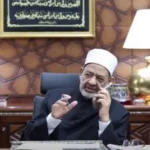 شيخ الأزهر يهنئ أوائل الثانوية الأزهرية ويؤكد الوطن يعول عليكم لبناء المستقبل