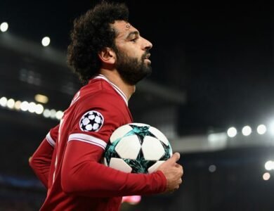 محمد صلاح يزور إسطنبول لحضور حفل عمرو دياب ومفاوضات انتقاله تشتعل بقوة