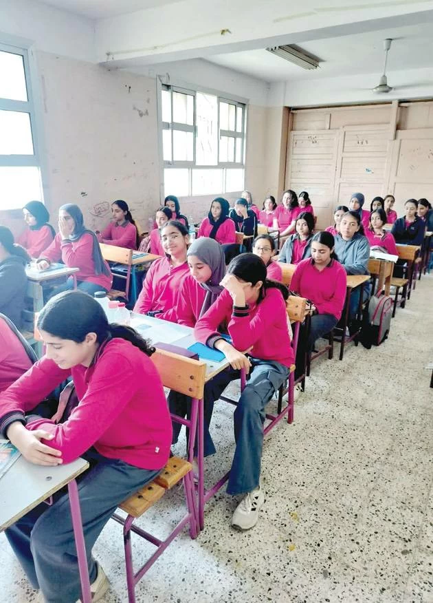 ظاهرة فاقوس تثير الجدل.. مدرسة المتفوقين بين الإنجاز والتشكيك في النتائج والرقابة